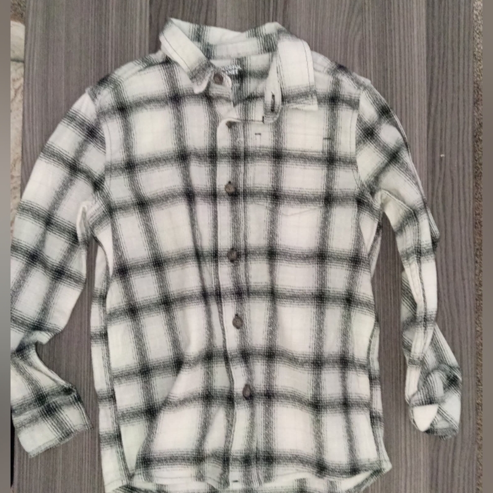 Colorful Planet 6/7 Boys Button Up Flannel Shirt